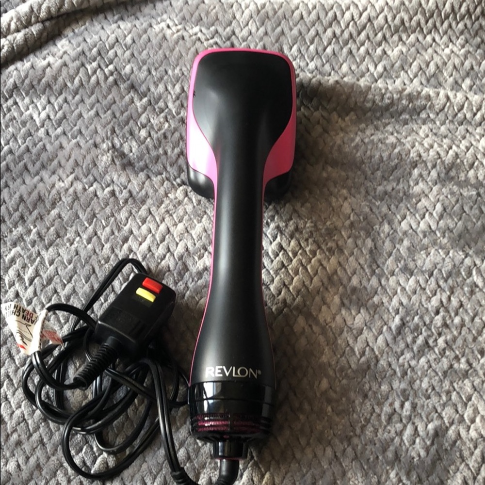 Revlon hairdryer brush